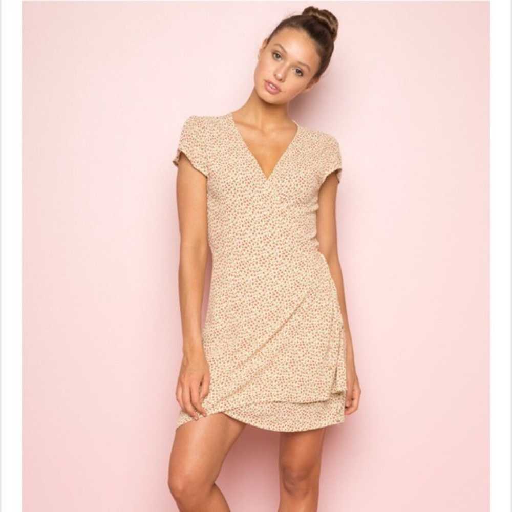 Brandy Melville - Yellow Floral Robbie Dress.
